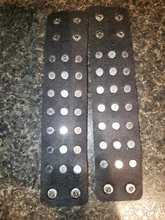 Punk Rock gótico puntiagudo hacen picos remache cono pendientes brazalete de cuero ancho brazalete pulseras brazalete de encanto de moda joyería Unisex