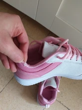 Zapatillas de deporte de cuero sintético para mujer, zapatos informales transpirables planos para correr