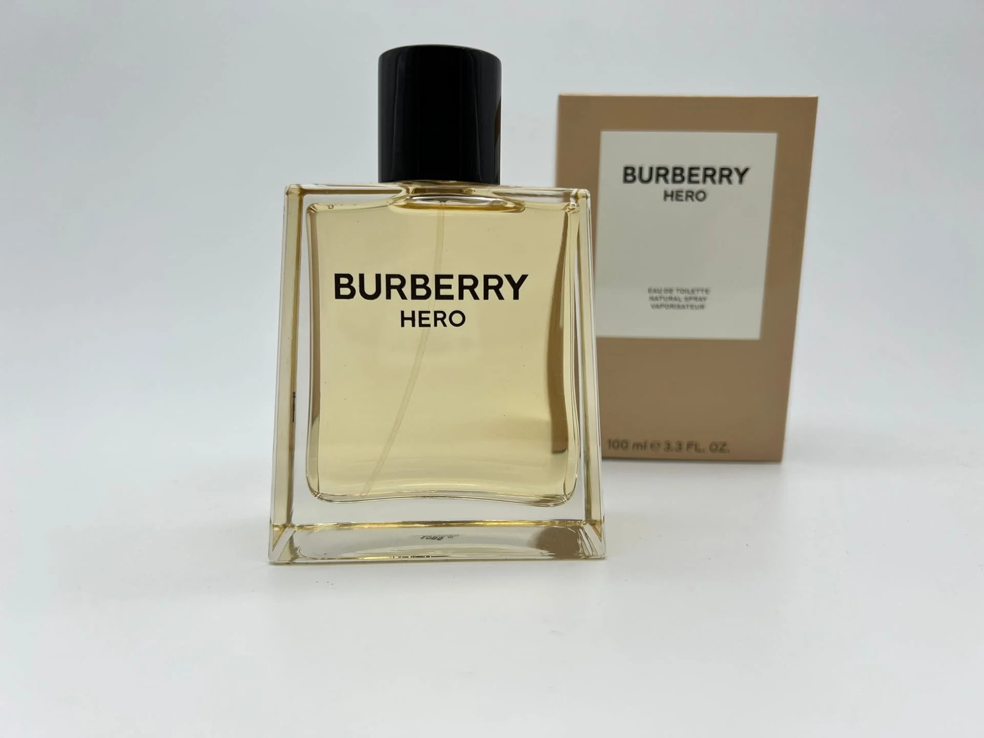 Парфюм Burberry Hero Для Мужчин Объем 100 Мл - Deodorants