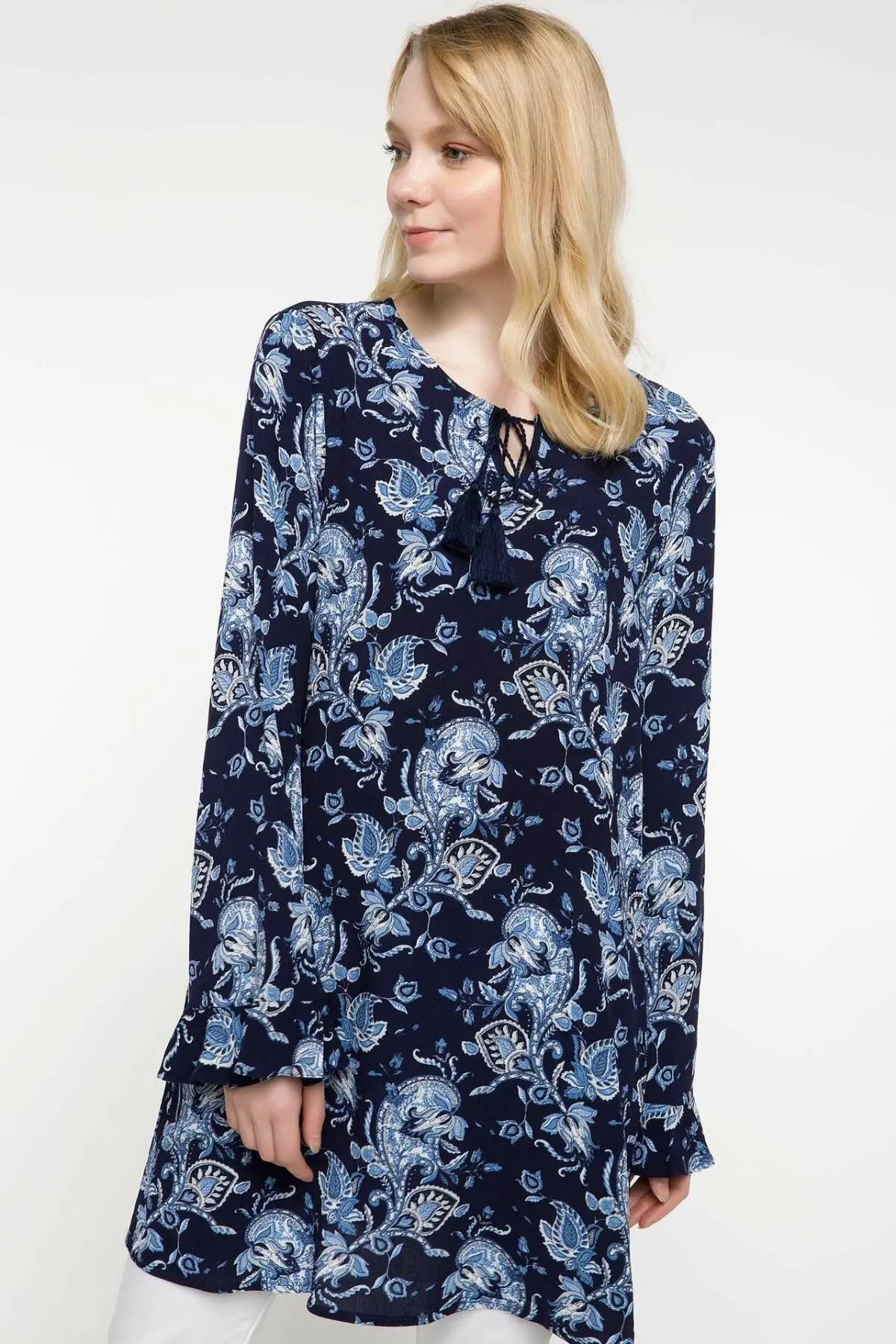 

DeFacto Woman Summer Floral Prints Long Blouse Women Dark Blue Lace-up Top Blouse Shirts Lady Long Tunic-I8989AZ18SM