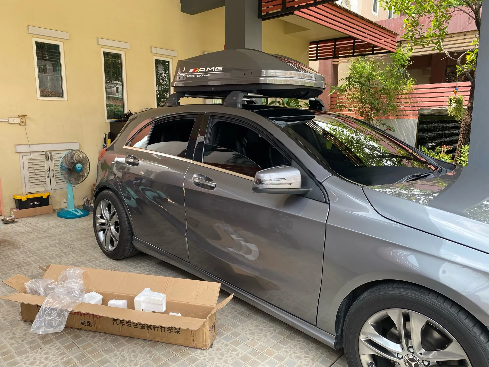 2 Pcs For Mercedes Benz A Class W176 W177 W169 2004 2019 Hatchback Roof Bar Car Special Aluminum Alloy Belt Lock Led Shooting Roof Racks Boxes Aliexpress