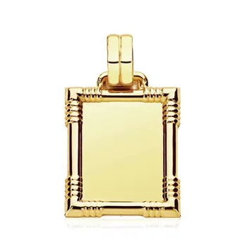 

Pendant 9k gold sheet rectangular edge carved 24mm. Unisex width 17mm. -Customizable-RECORDING INCLUDED IN THE PRICE