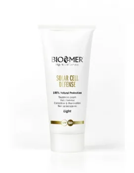 

Protector Solar Natural Solar Cell Defense tono claro 60 ml