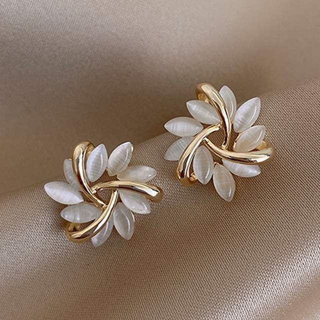 Korean Trendy Rhinestone Flowers Drop Earrings For Women Crystal Flower Moon Earring Elegant Female Temperament Jewelry