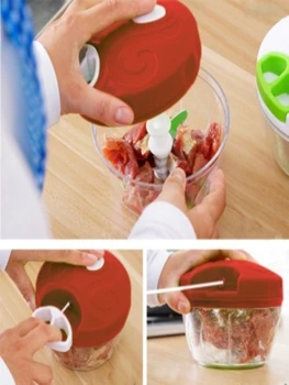 

Manual food processor for vegetables QUTTIN red White (8,5X12X8,5 CM)