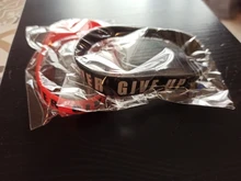 Pulsera de silicona de estilo minimalista para hombres y mujeres, pulsera deportiva de reconocimiento de personalidad, sin dolor ni ganancia