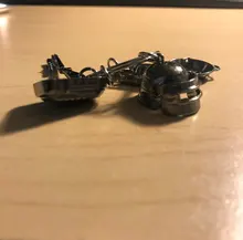 PUBG-Llavero Playerunknowns Battlegrounds, mochila, armadura, casco, Pan 98k, llavero con anilla, joyería del ejército