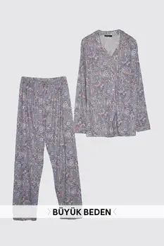 

Trendyol Shawl Pattern Knitted Pajamas Set THMAW21PT0440