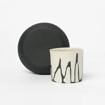 

NOIR ESPRESSO CUP & PLATE TEA COFFEE