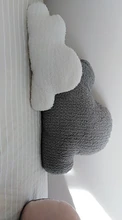 Almohada en forma de nube blanca y gris, cojín de peluche relleno, ropa de cama, habitación de bebé, decoración del hogar, regalo de cumpleaños de niña