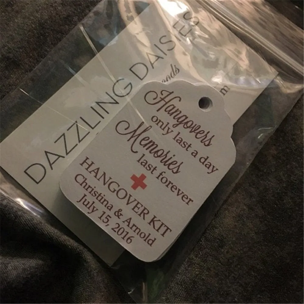 Mabuk Tas Tags Hangover Kit Kategori Hang Lebih dari:|Kartu ...