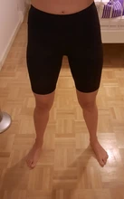 Pantalones cortos finos de fitness para mujer, pantalones casuales ajustados para mujer, pantalones cortos negros hasta la rodilla de cintura alta de verano, ropa de calle ajustada