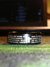 Letdiffery de acero inoxidable de Color negro cruz de jesús carta anillo de rezo de biblia anillos de dedo para los hombres 8mm joyas de amuleto