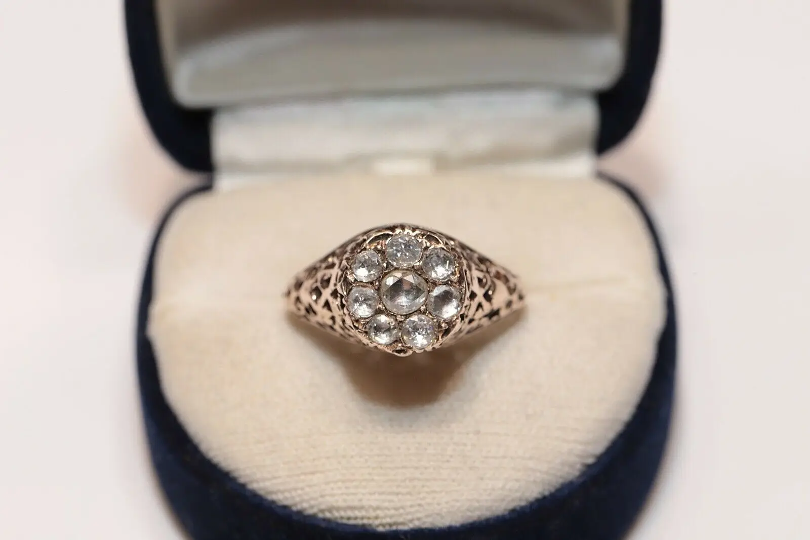 

ANTIQUE OTTOMAN 8K GOLD NATURAL ROSE CUT DIAMOND DECORATED PRETTY RING