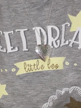 Diseño único tallado corazón-marco de fotos con forma colgante con abalorio, collares de medallón ajustables, joyería conmemorativa para hombres y mujeres