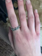 Anillo de compromiso con forma de corona hueca para mujer, sortija con carácter de Reina, con cuentas de cristal Vintage, para boda