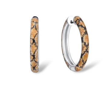 

Silver earrings with enamel from the Spanish brand MAGIA DE GAMA Barcelona test 925