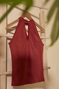 

Trendyol Halter Collar Knitted Blouse TWOSS20BZ1059