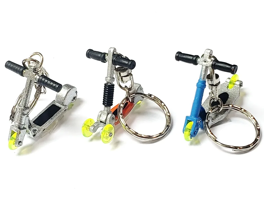finger scooter with keychain - 6g