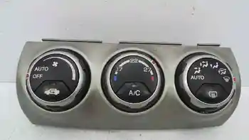 

D026Z Command Heating/Air Conditioning Honda CR-V (rd8) 2.0 Vtec Cat