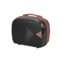 Бьюти-кейс Баудет, 17 л