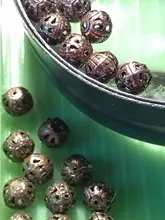 4/6/8/10mm hueco bola de la flor de perlas encantos de Metal aburrido oro bronce plata Chapado en plata filigrana espaciador granos de la fabricación de la joyería Diy