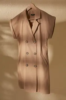 

Trendyol Pocket Detail Coat Dress TWOSS20EL2593