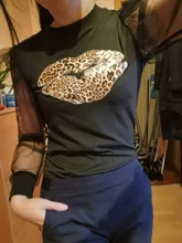 Blusa de manga larga ahuecada con volante elegante para otoño, camisa Sexy de malla transparente con cuentas y cuello redondo para mujer