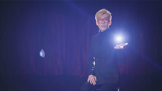 Floating Light Dimension L by Magicat (Gimmick And Online Instructions) Stage Magie Props Magic Tricks Illusions Street Magia 2