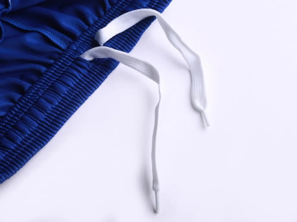 10432724658_284035295