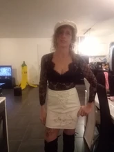 Body de encaje con bordado Floral para mujer, traje ajustado con cuello de pico profundo, mono informal negro de retales, ropa para mujer