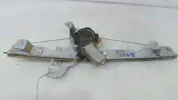 

8200733828E right front hoist DACIA DUSTER