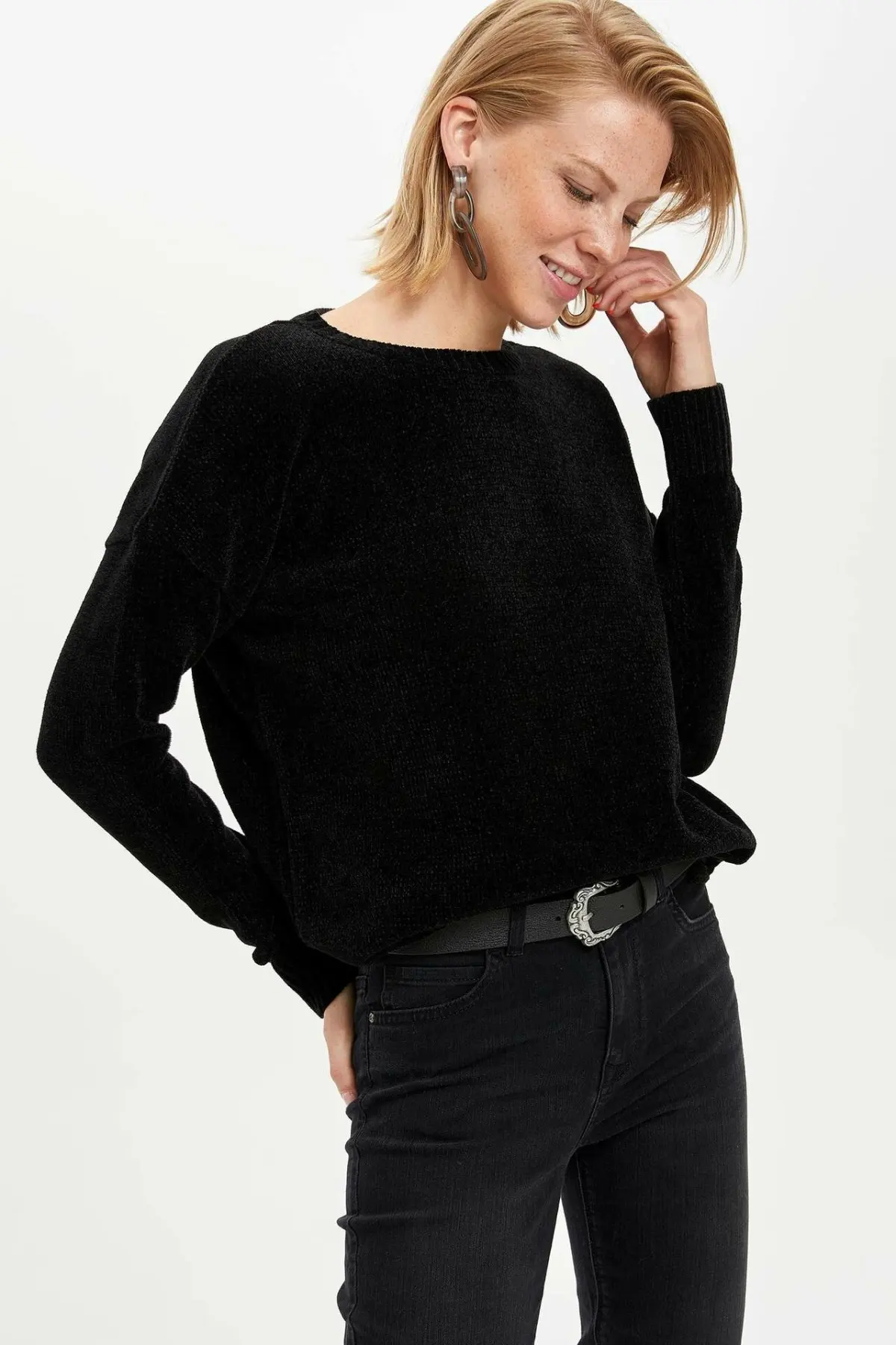 Goedkoop Defacto Vrouw Mode Eenvoudige Crew Truien Lange Mouwen Losse Brief Patroon Casual Truien Vrouwen Herfst Nieuwe H4440AZ19AU
