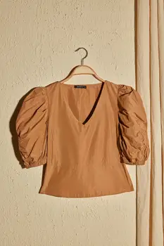 

Trendyol Parachute Fabric Blouse TWOSS20BZ1632