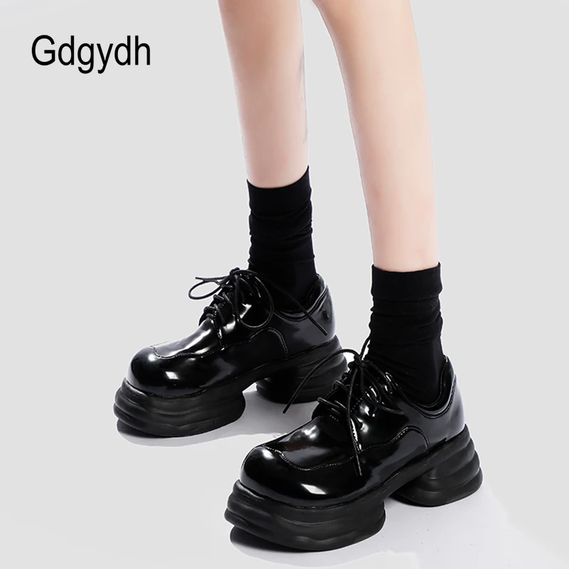 

Gdgydh Y2k Shoes Platform Heels Hidden Heel Japanese Black Patent Leather Womens Goth Vintage Derby Shoes for College Student