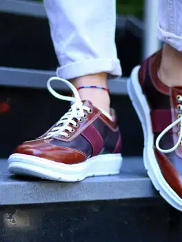 

Leather Pattern Shoes (BURGUNDY)