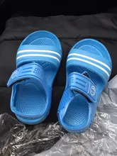 Zapatos de verano para niños y niñas, sandalias informales de Punta cerrada para playa y piscina, zapatillas planas sin cordones