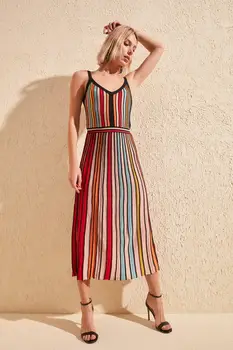 

Trendyol Pendant Knitwear Dress TWOSS20EL2605