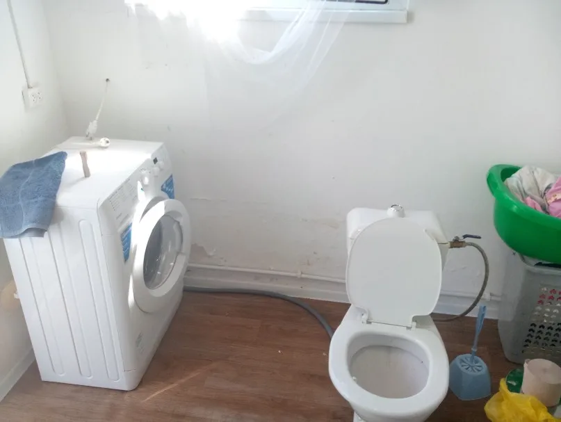 Attachment image review on Retractable Invisible Clothesline