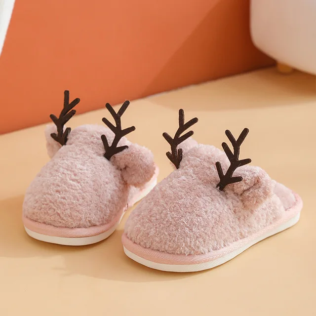 

2021 year High quality slippers Fashion women's shoes 041310