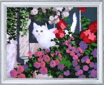

577 bead embroidery set 'white and fluffy '25*32 cm