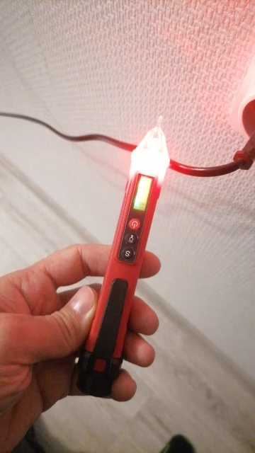 Отзыв о товаре ANENG VC1010 вольтметр цифровой тестер индикатор напряжения тестер напряжения Цифровые датчики напряжения переменногопостоянного тока умная бесконтактная ручка измерительный прибор индикаторная отвёртка вольтметры от пользователя A***k