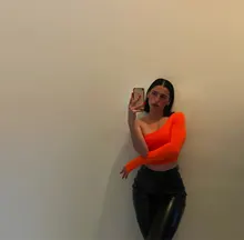 Kliou-chándal liso asimétrico conjuntos de dos piezas para mujer, Tops cortos + Pantalones cortos elásticos para bicicleta, trajes deportivos a juego, atuendo femenino informal