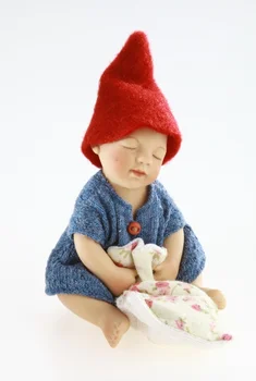 

Porcelain Doll Josefine, 10 cm 10 cm