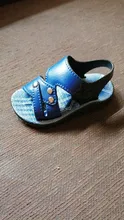 Sandalias de verano para niños y niñas, zapatillas de cuero antideslizantes suaves para exterior, zapatos planos para la playa, B0031