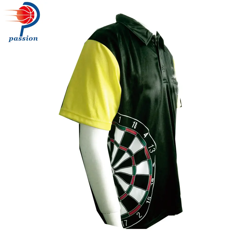 Черно желтые футболки поло с сублимационной печатью и дротика нагрудным