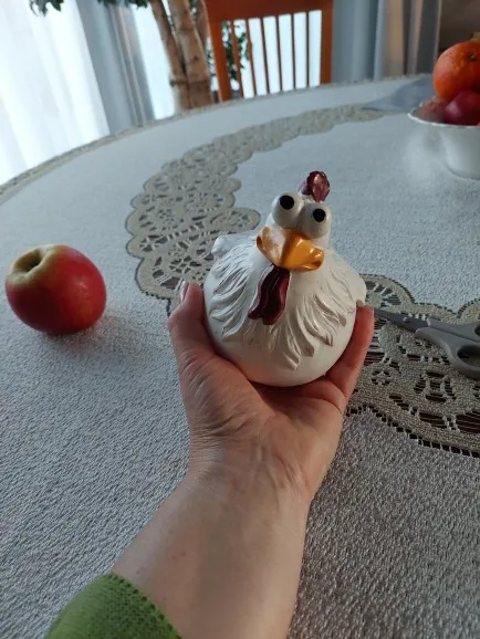 Chicken Yard Art Resin Chicken Home Decoration Backyard Lawn Garden Stakes Farm Rooster Cockerel Steel Chicken Resin Sculptures photo review