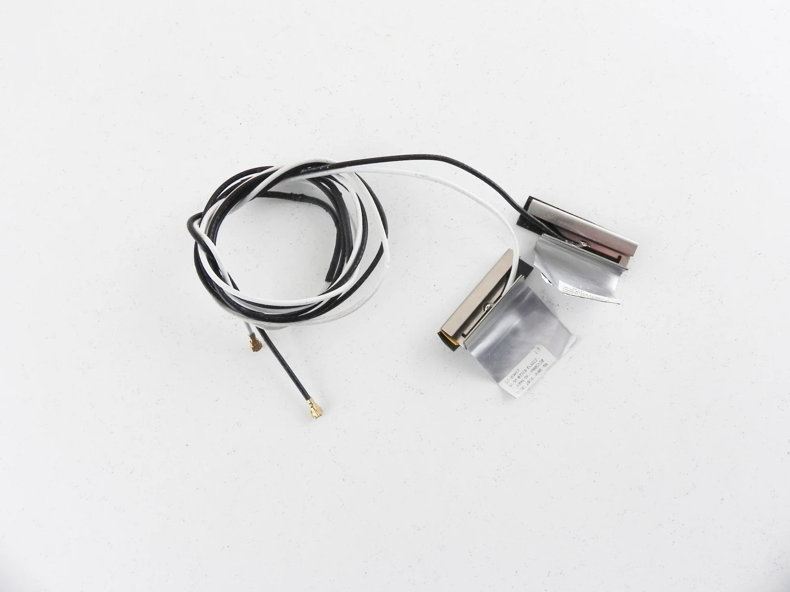 Lenovo IdeaPad g565 antenna wifi wireless dc33000o540 dc33000o530 | Компьютеры и офис