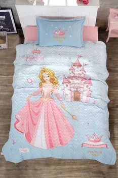 

Multi-Purpose Quilted Single Duvet Cover Set That Can Be Used In 4 Seasons CROWN PEMBE