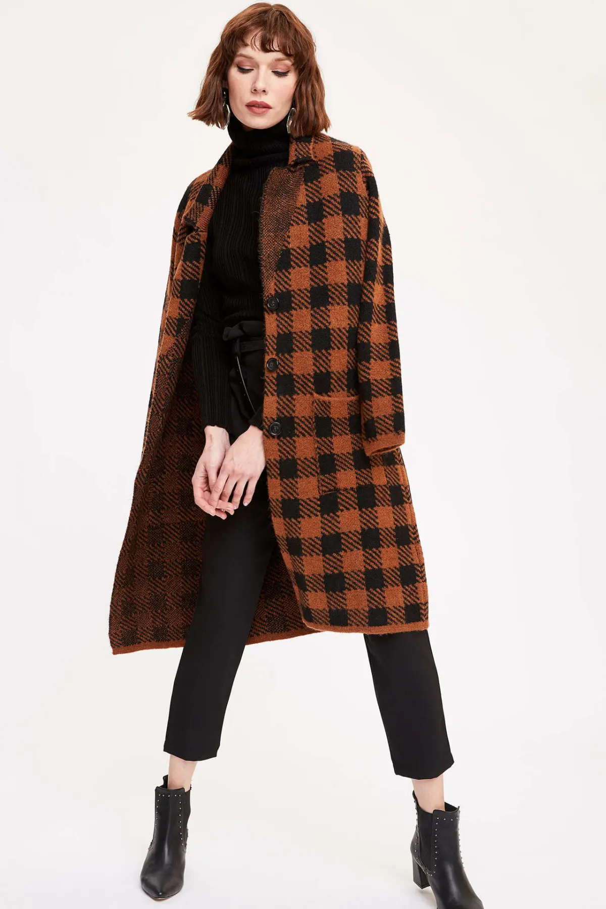 

Cárdigan de Otoño de mujer de moda de diseño a cuadros abrigos de Mujer para el invierno con estilo Coats-K9001AZ19AU larga